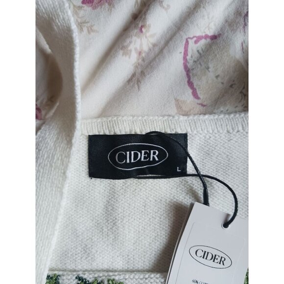 Cider Knitted Crop Top With Floral Embroidery Size Large - Picture 8 of 8